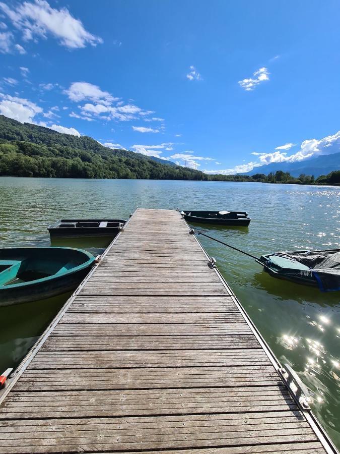 Le Lodge Du Pichat Sainte-Helene-du-Lac Kültér fotó
